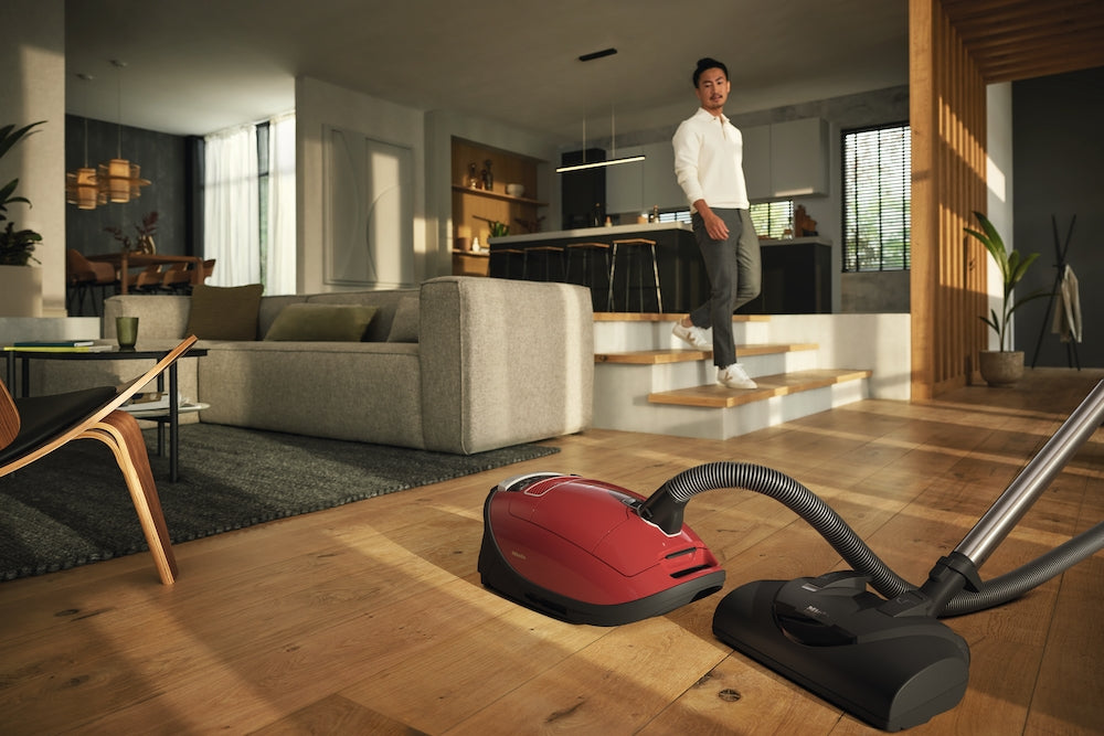 Miele Complete C3 Home Care E.+ Autumn red – Vacuum cleaners