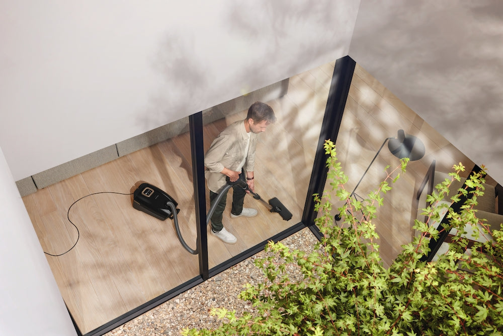 Miele Guard L1 AllFloor Obsidian black Vacuum cleaner