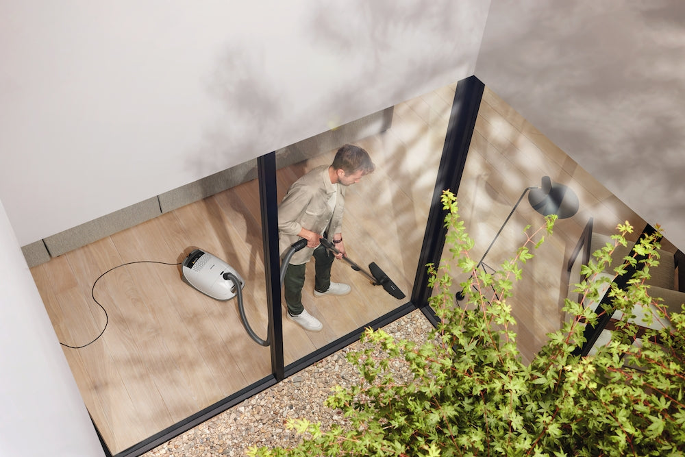 Miele Guard M1 Parquet XL Brilliant white Vacuum cleaner